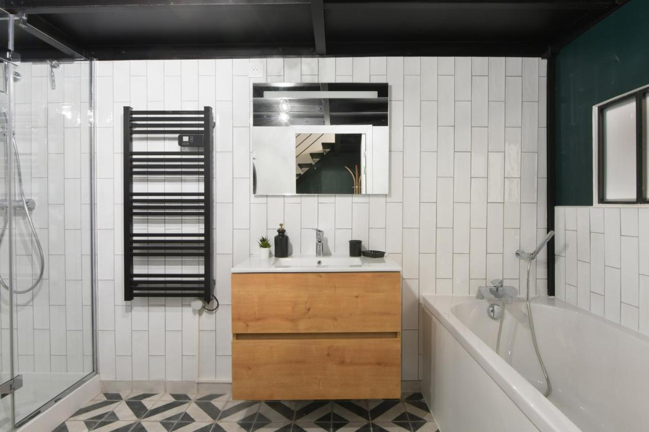 Loft De L'Usine - Welkeys Apartment Tourcoing Ngoại thất bức ảnh