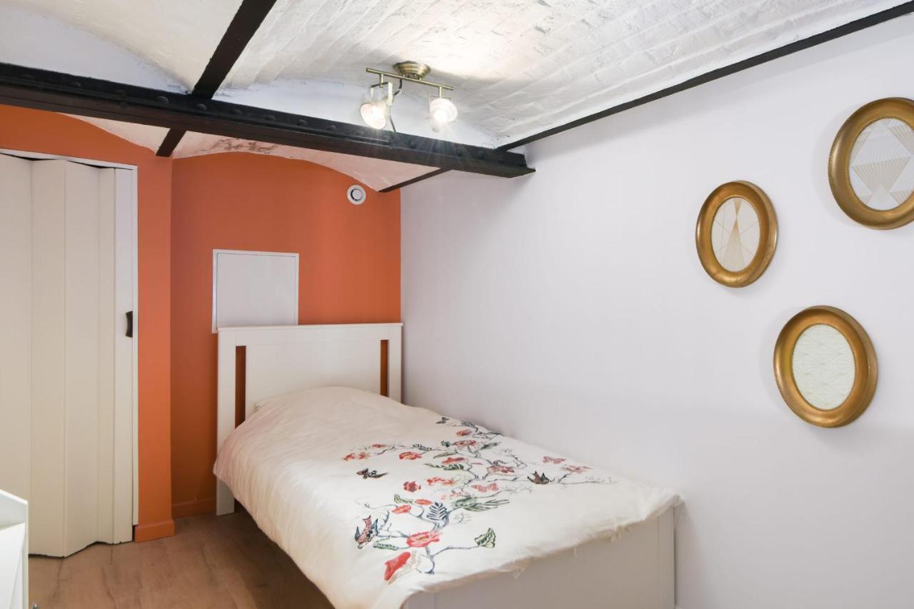 Loft De L'Usine - Welkeys Apartment Tourcoing Ngoại thất bức ảnh